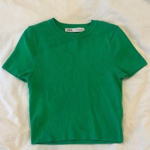 Size medium Zara top